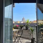 Apartmán Sunny With Stunning San Pietro View *